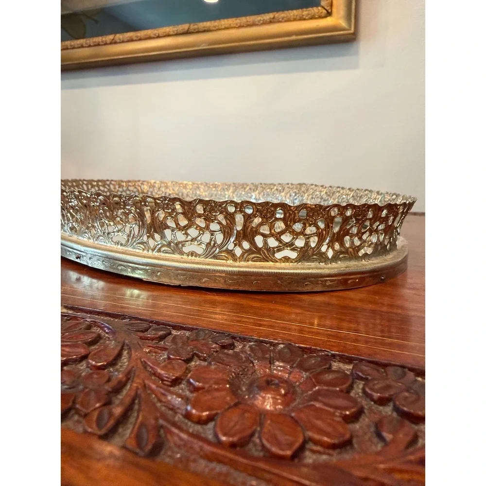 N/A vintage oval
